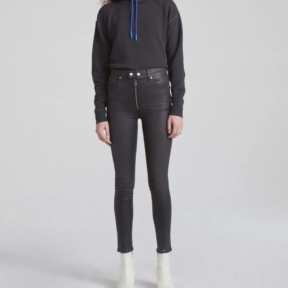 RAG & BONE HIGH-RISE BAXTER JEAN SIZE 25. NWT